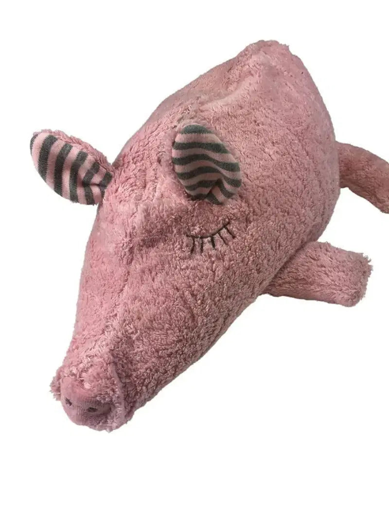 Handgemachtes Bio-Kuschelkissen in Schweinchenform – weich, babysicher und nachhaltig von PAT & PATTY